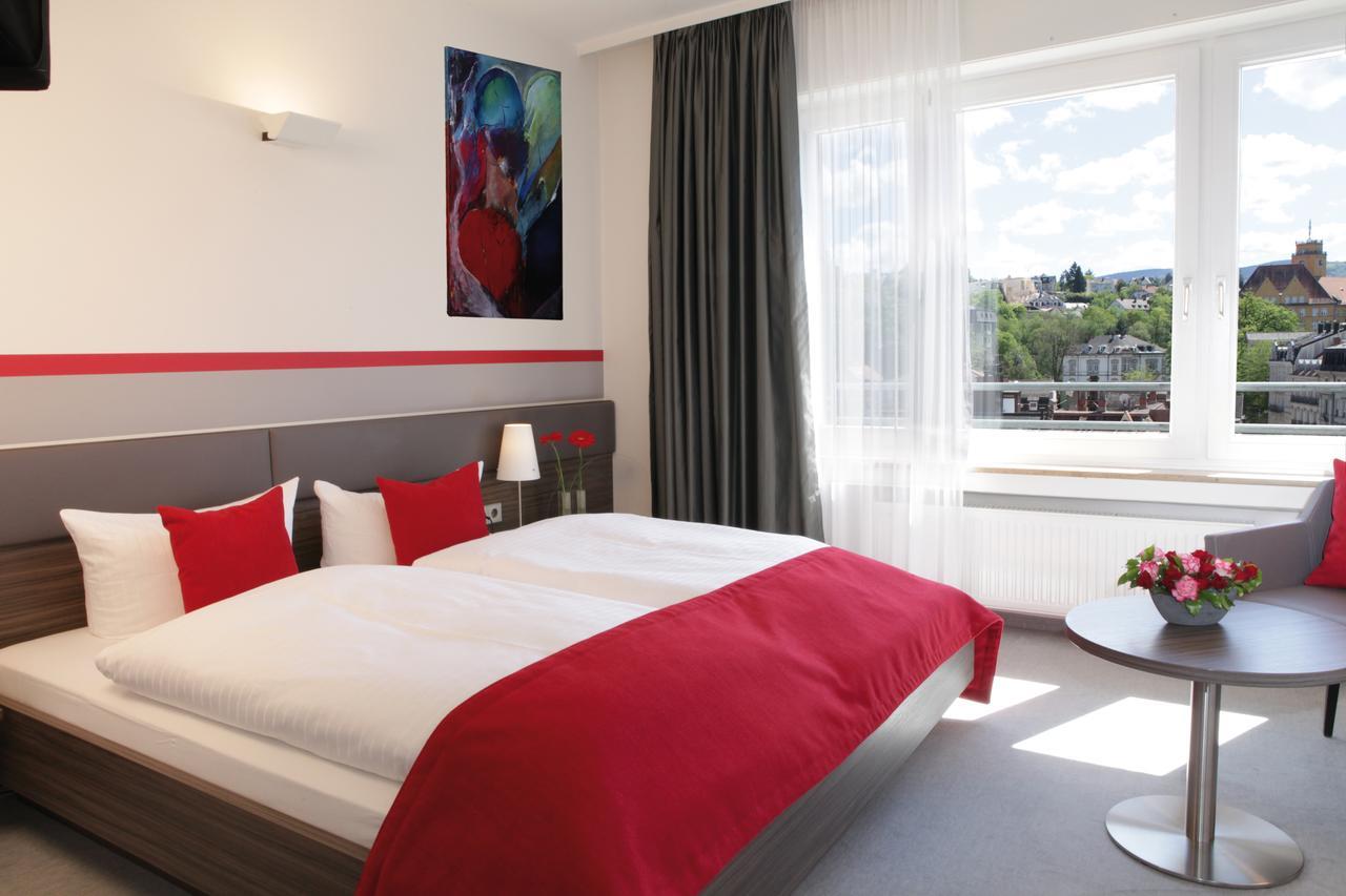 Hotel Am Markt Баден-Баден Екстериор снимка
